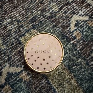 Gucci 02 tender apricot blush